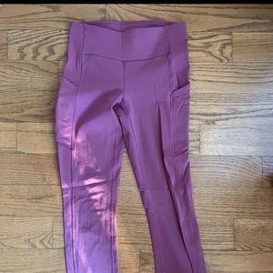 Lululemon pink leggings